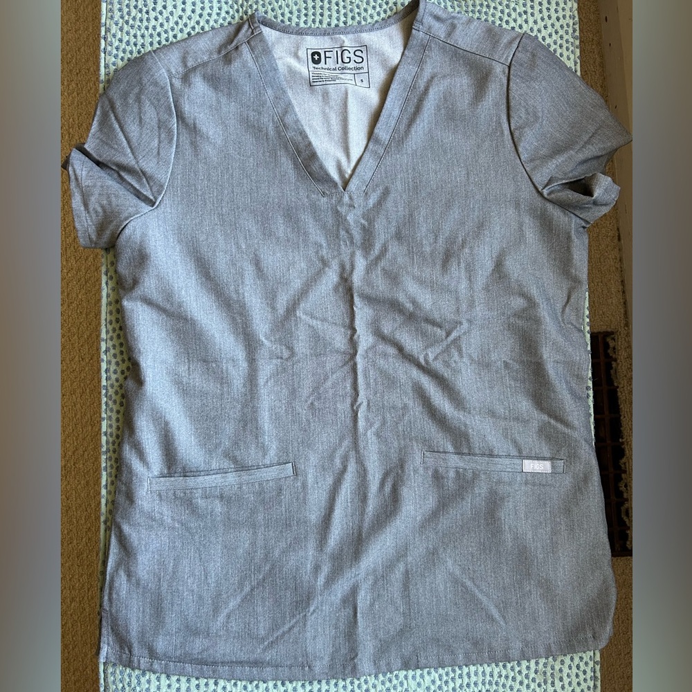 FIGS uniform top
